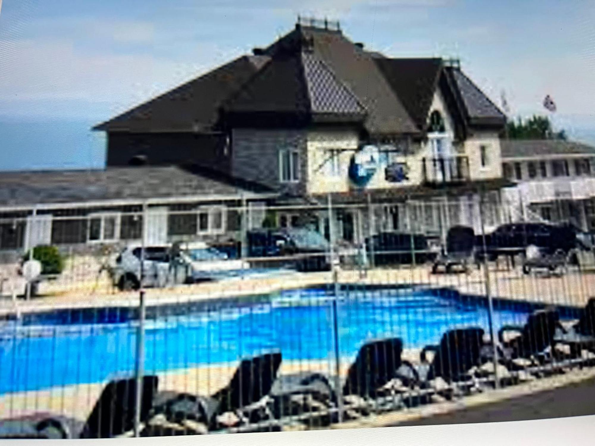 Motel Vue Belvedere Saint-Siméon Buitenkant foto