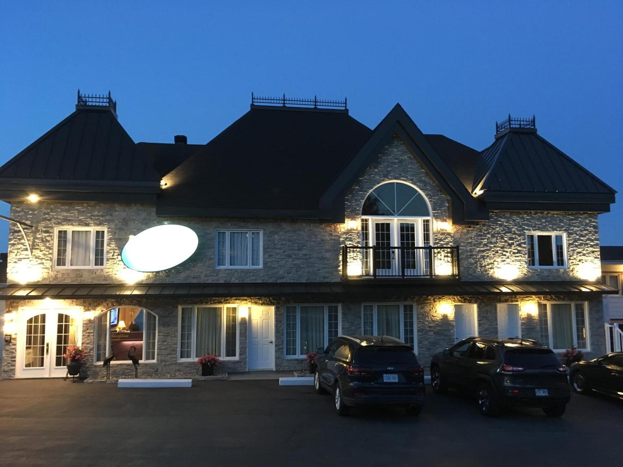 Motel Vue Belvedere Saint-Siméon Buitenkant foto